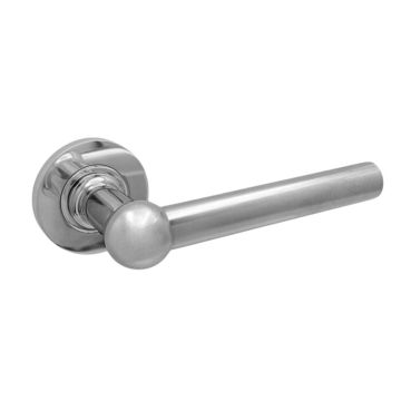 Sultan Lever Handle on Round Rose Polished Chrome Plate