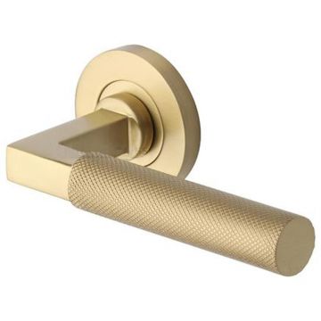 Quinta Knurled Lever Door Handle on Round Rose Satin Brass Lacquered