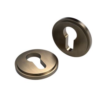 Ivy Suite Euro Escutcheon 50 mm Rose Polished Brass Waxed