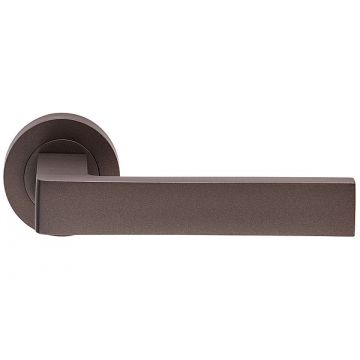 Criterion DL01 Lever Door Handle on Round Rose Black